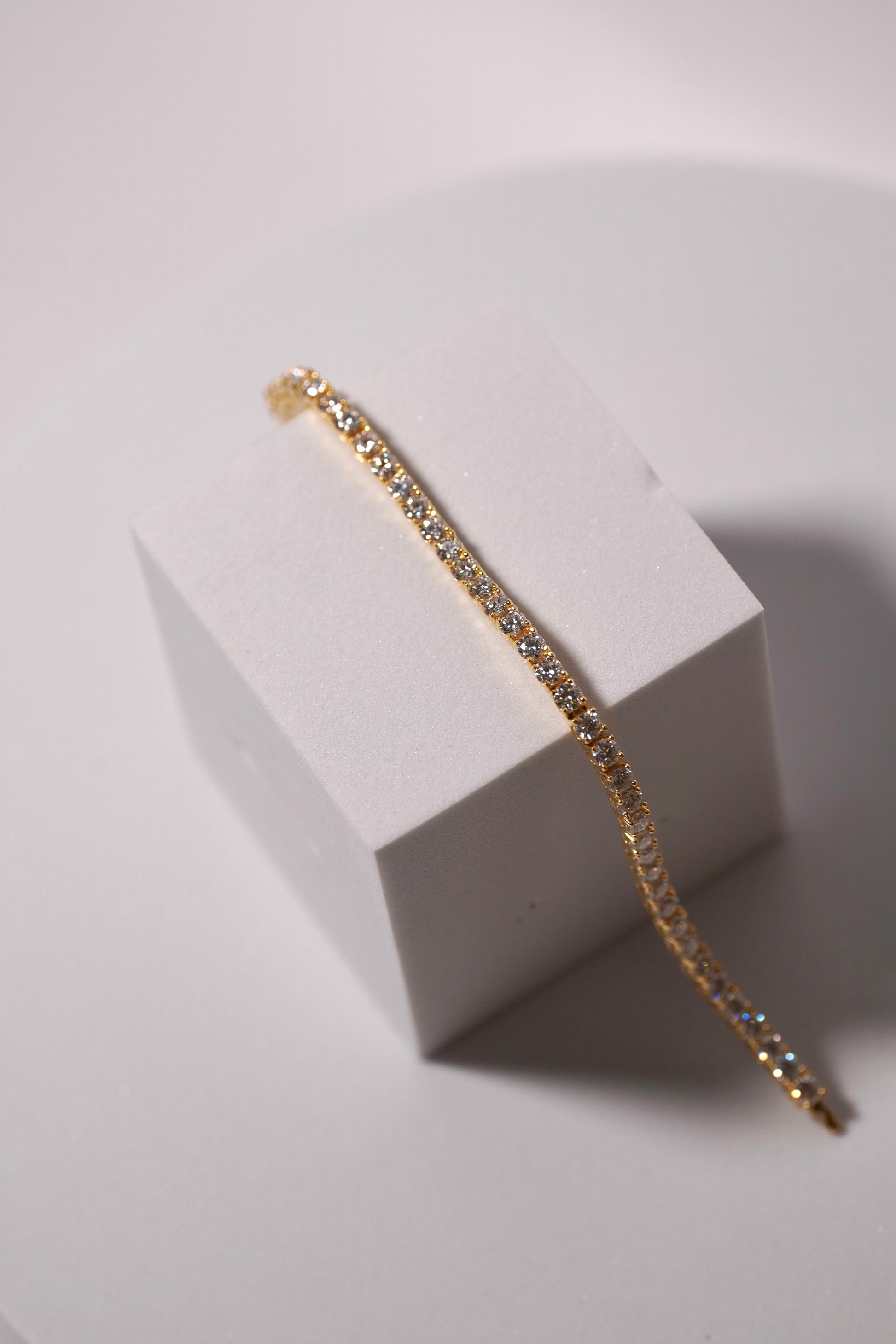 Tenis bracelet